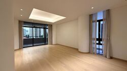 The Colonnade (D10), Condominium #582731141